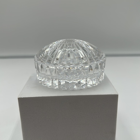 - Waterford Crystal Round Trinket Box and Lid - Picture 3 of 16